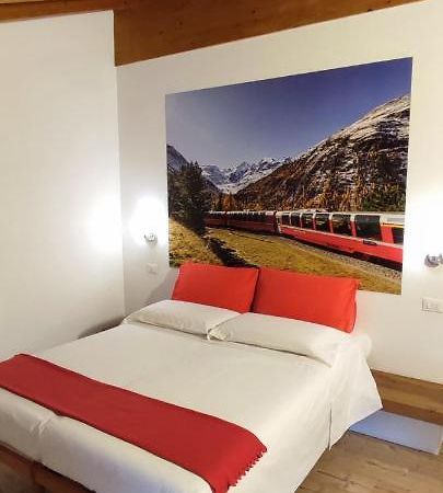 Bed and Breakfast Le Stanze Del Trenino Rosso Tirano Zewnętrze zdjęcie