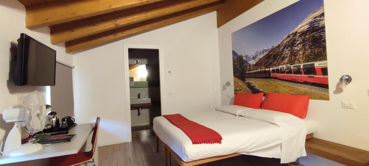 Bed and Breakfast Le Stanze Del Trenino Rosso Tirano Zewnętrze zdjęcie